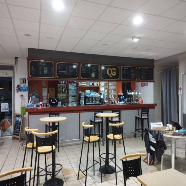 Restaurant Nontron - Restaurant Centre Commercial Super U Nontron - Brasserie Le QG - Brasserie Nontron